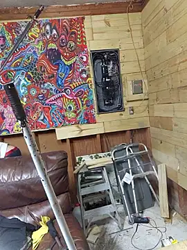 Snapshot of Buffshagswell chatting on October 28, 2025, 3:11 pm Buffshagswell online show from October 28, 2025, 3:11 pm