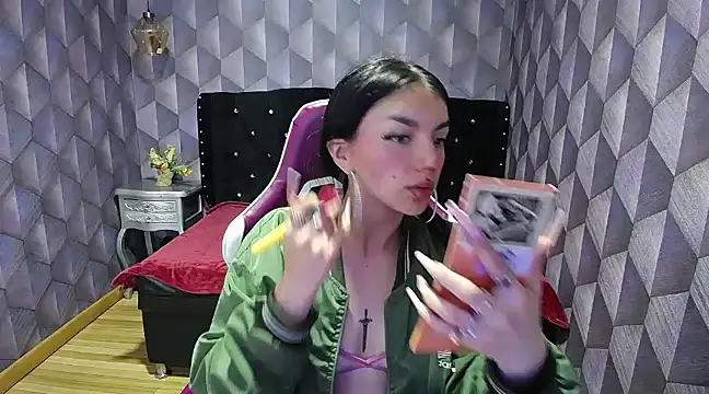Snapshot of Angelchristix chatting on March 10, 2025, 3:09 pm Angelchristix online show from March 10, 2025, 3:09 pm