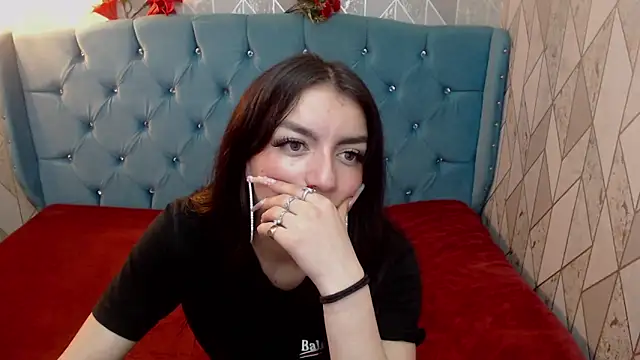 Snapshot of Angelchristix chatting on March 7, 2025, 2:12 pm Angelchristix online show from March 7, 2025, 2:12 pm