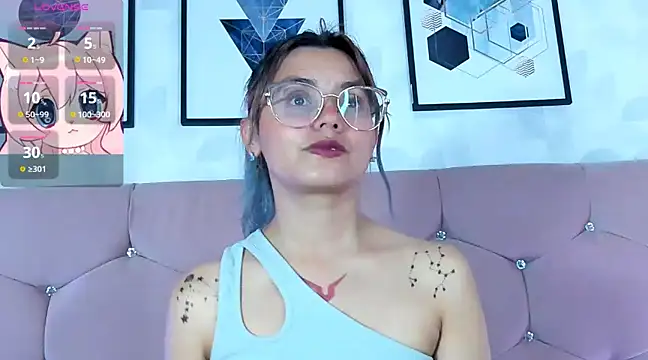 Snapshot of yukki_kuran chatting on February 7, 2025, 2:50 am yukki kuran online show from February 7, 2025, 2:50 am