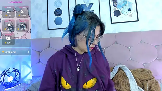 Snapshot of yukki_kuran chatting on March 6, 2025, 7:03 am yukki kuran online show from March 6, 2025, 7:03 am