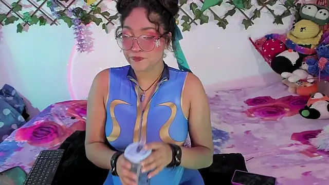 Snapshot of cutepie_uwu_ chatting on January 15, 2025, 8:05 pm cutepie uwu online show from January 15, 2025, 8:05 pm