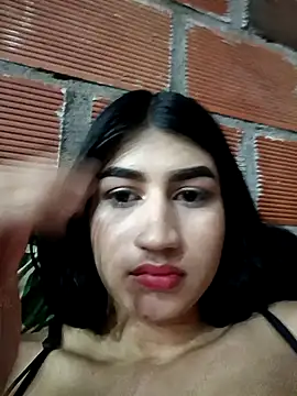 Snapshot of Julix_A chatting on February 12, 2026, 12:10 am Julix A online show from February 12, 2026, 12:10 am