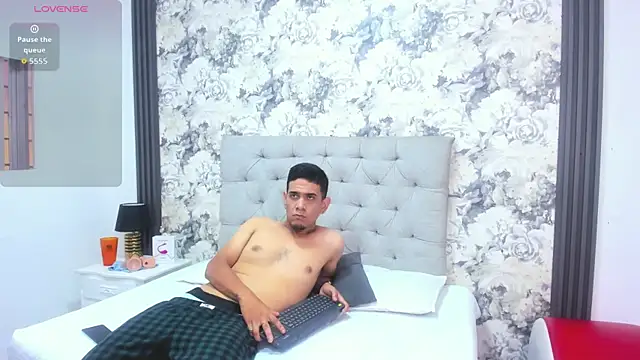 Snapshot of alexxa_and_sadman chatting on January 10, 2026, 12:11 pm alexxa and sadman online show from January 10, 2026, 12:11 pm