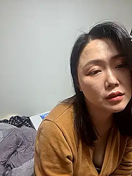 rami0428 online show from April 26, 2026, 7:05 am