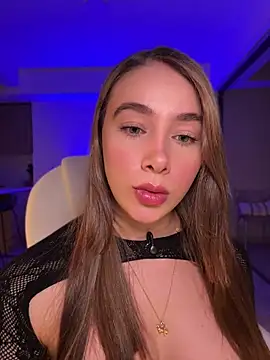 Snapshot of Lanataylor- chatting on July 26, 2026, 2:07 am Lanataylor- online show from July 26, 2026, 2:07 am