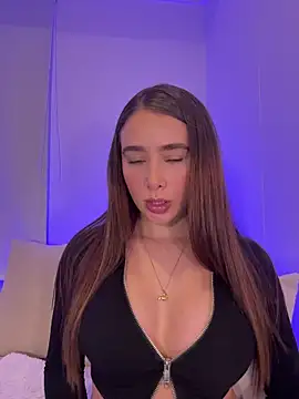 Snapshot of Lanataylor- chatting on December 23, 2025, 12:00 am Lanataylor- online show from December 23, 2025, 12:00 am