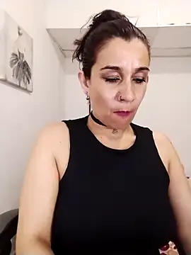 Hikaryfire online show from March 17, 2025, 1:03 am