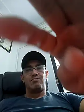 exmilitary online show from October 3, 2025, 8:21 pm