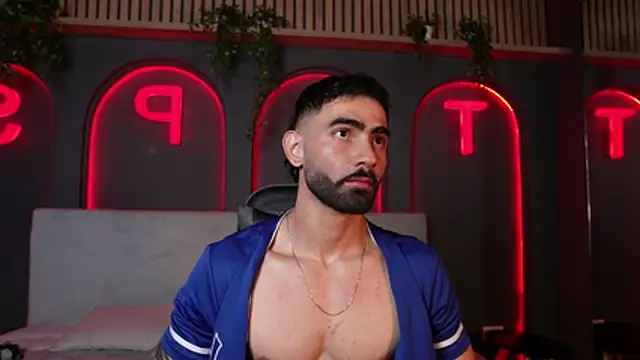 Austin bolt online show from October 24, 2025, 2:43 am