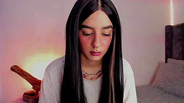 Alice woodville online show from March 9, 2025, 6:11 pm