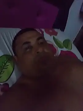 Snapshot of Pipuloc chatting on June 14, 2026, 2:46 am Pipuloc online show from June 14, 2026, 2:46 am