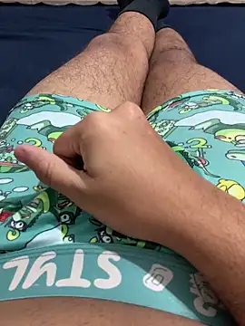 brit20yo online show from December 4, 2025, 7:57 pm