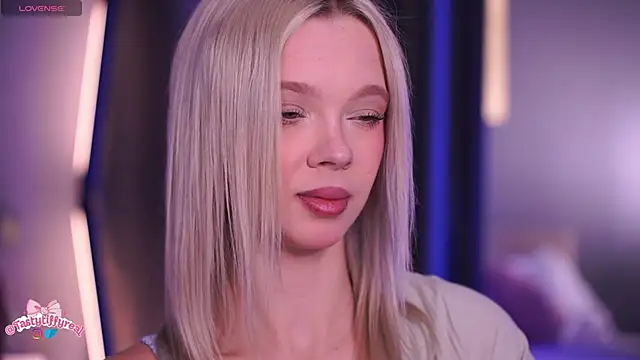  AlinaBailey online show from March 14, 2026, 7:58 am