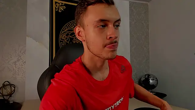 Desmon Clark online show from March 6, 2025, 7:32 pm