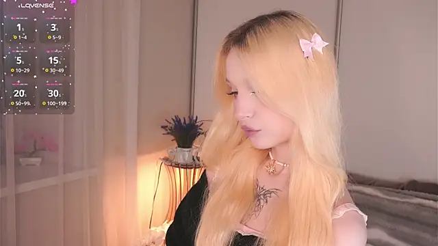 Snapshot of Naughty__Couplles chatting on February 5, 2026, 4:14 pm Naughty Couplles online show from February 5, 2026, 4:14 pm