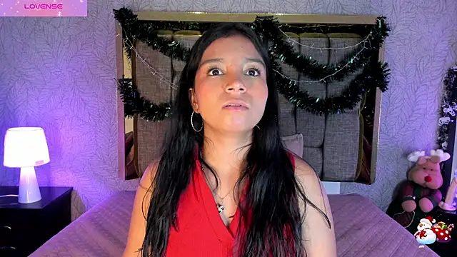 Snapshot of Candys_victoria chatting on December 18, 2025, 2:05 am Candys victoria online show from December 18, 2025, 2:05 am