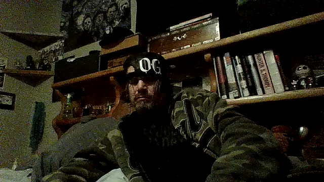 clitstitsandbongrips online show from December 17, 2024, 10:44 am