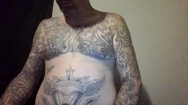 clitstitsandbongrips online show from September 14, 2025, 12:38 pm