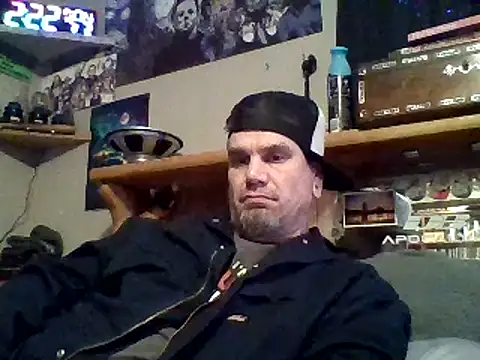 clitstitsandbongrips online show from March 20, 2025, 1:59 pm