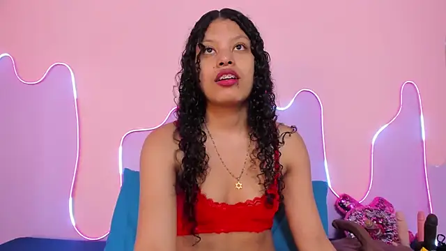 Snapshot of Mingie_Rouse chatting on May 13, 2026, 3:02 am Mingie Rouse online show from May 13, 2026, 3:02 am