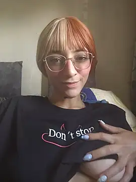 Dani pegin online show from April 21, 2026, 3:29 pm