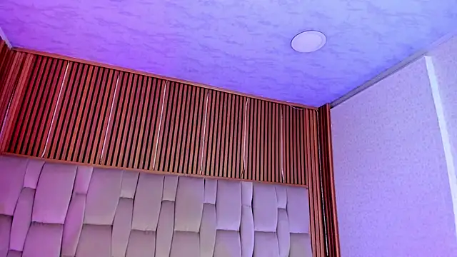 Eli Sanders online show from April 18, 2026, 2:36 am