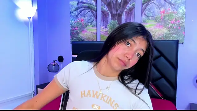 Snapshot of KimberlyVillaLobos chatting on September 18, 2025, 11:35 am KimberlyVillaLobos online show from September 18, 2025, 11:35 am