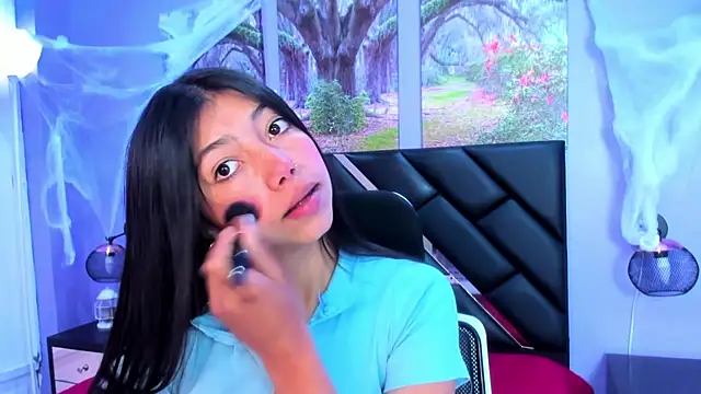 Snapshot of KimberlyVillaLobos chatting on October 23, 2025, 11:31 am KimberlyVillaLobos online show from October 23, 2025, 11:31 am