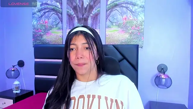 Snapshot of KimberlyVillaLobos chatting on September 9, 2025, 11:41 am KimberlyVillaLobos online show from September 9, 2025, 11:41 am