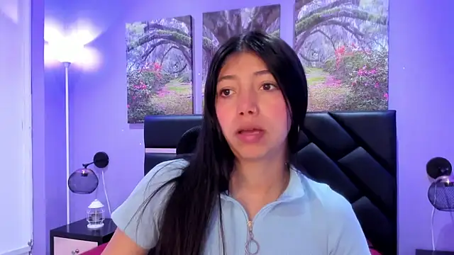 Snapshot of KimberlyVillaLobos chatting on December 3, 2025, 11:31 am KimberlyVillaLobos online show from December 3, 2025, 11:31 am