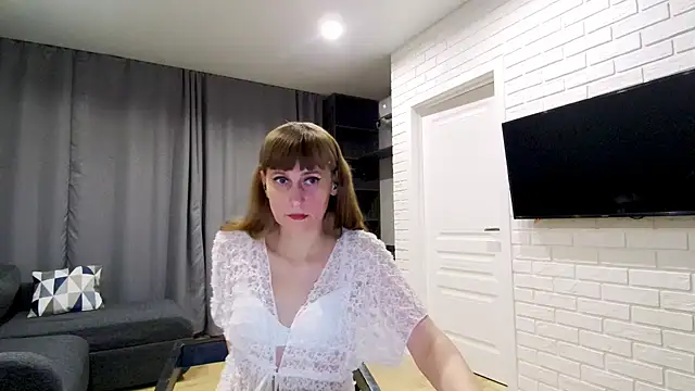 Daniella Lorente online show from March 3, 2026, 10:39 pm