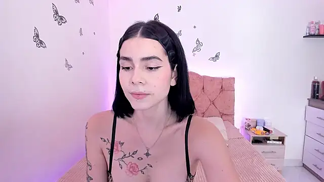 Snapshot of jade_dakota__ chatting on October 25, 2025, 1:05 am jade dakota online show from October 25, 2025, 1:05 am