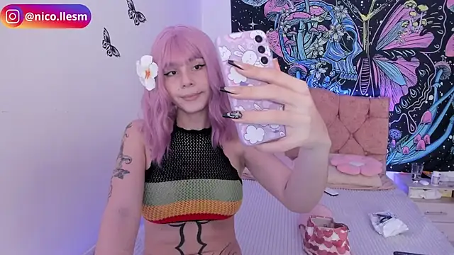 Snapshot of jade_dakota__ chatting on November 10, 2025, 11:32 pm jade dakota online show from November 10, 2025, 11:32 pm