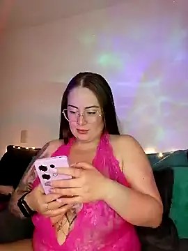 Snapshot of soofy__ chatting on September 26, 2025, 3:02 am soofy online show from September 26, 2025, 3:02 am