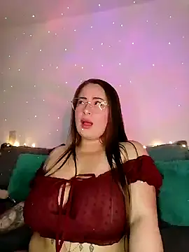 Snapshot of soofy__ chatting on October 19, 2025, 2:31 pm soofy online show from October 19, 2025, 2:31 pm