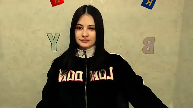 Snapshot of AliceSexyyy_ chatting on February 13, 2025, 1:26 pm AliceSexyyy online show from February 13, 2025, 1:26 pm