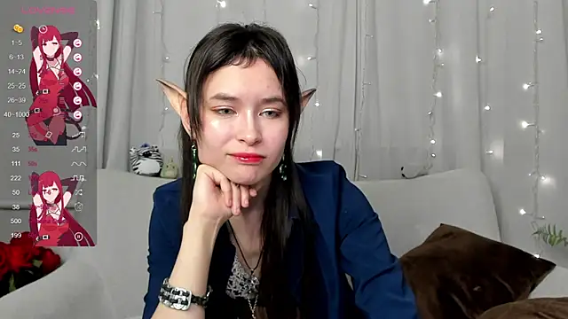 Emily Strikeee online show from March 4, 2025, 12:44 pm