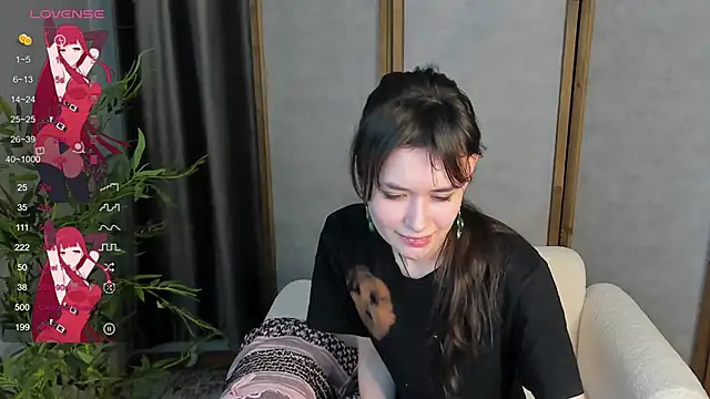 Emily Strikeee online show from February 26, 2025, 1:22 pm