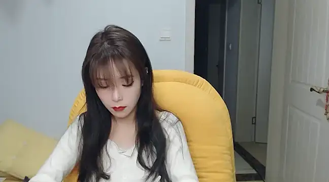 Snapshot of SuSushi728 chatting on March 7, 2025, 3:39 pm SuSushi728 online show from March 7, 2025, 3:39 pm