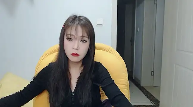 Snapshot of SuSushi728 chatting on March 13, 2025, 4:01 pm SuSushi728 online show from March 13, 2025, 4:01 pm