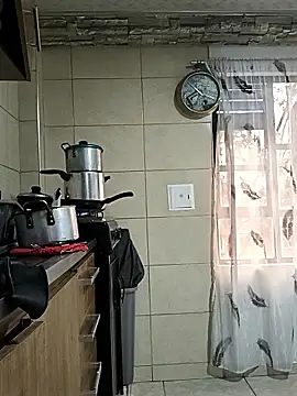 Snapshot of Tefannyy_ chatting on January 16, 2026, 11:58 am Tefannyy online show from January 16, 2026, 11:58 am