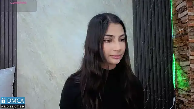 SolBeaumont1 online show from October 20, 2025, 7:03 pm