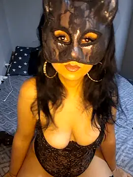 Barby8787 online show from November 18, 2025, 7:11 am