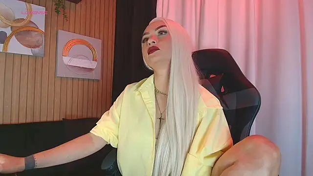 Snapshot of ArkaBella chatting on November 27, 2025, 7:47 pm ArkaBella online show from November 27, 2025, 7:47 pm