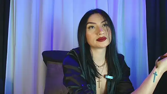 Snapshot of ArkaBella chatting on November 17, 2025, 5:39 pm ArkaBella online show from November 17, 2025, 5:39 pm