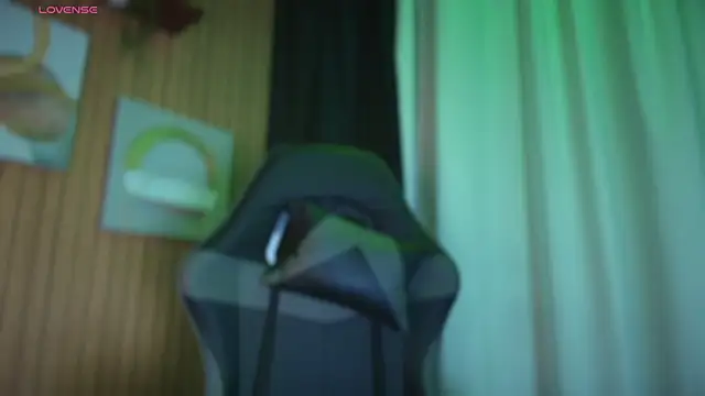 Snapshot of ArkaBella chatting on November 6, 2025, 6:12 pm ArkaBella online show from November 6, 2025, 6:12 pm