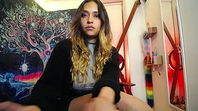 Snapshot of saba_the_courtesan chatting on December 13, 2025, 8:04 pm saba the courtesan online show from December 13, 2025, 8:04 pm