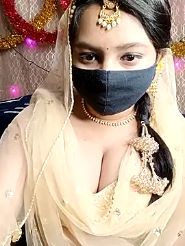 Snapshot of Deshi_Chori chatting on March 17, 2025, 12:21 am Deshi Chori online show from March 17, 2025, 12:21 am