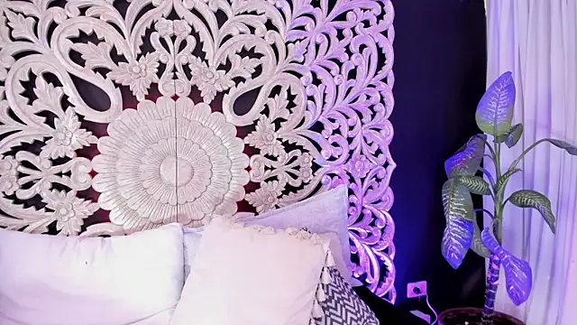 Mindy sweety online show from April 1, 2026, 1:41 pm